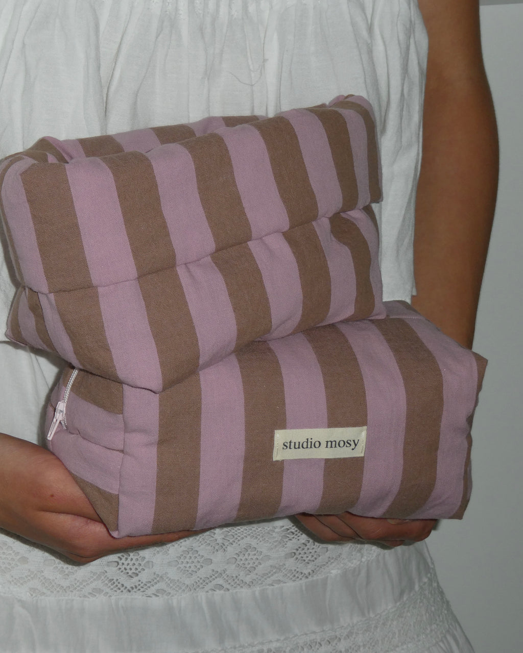 Soleil toiletry bag