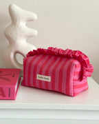 Pink stripes toilettas