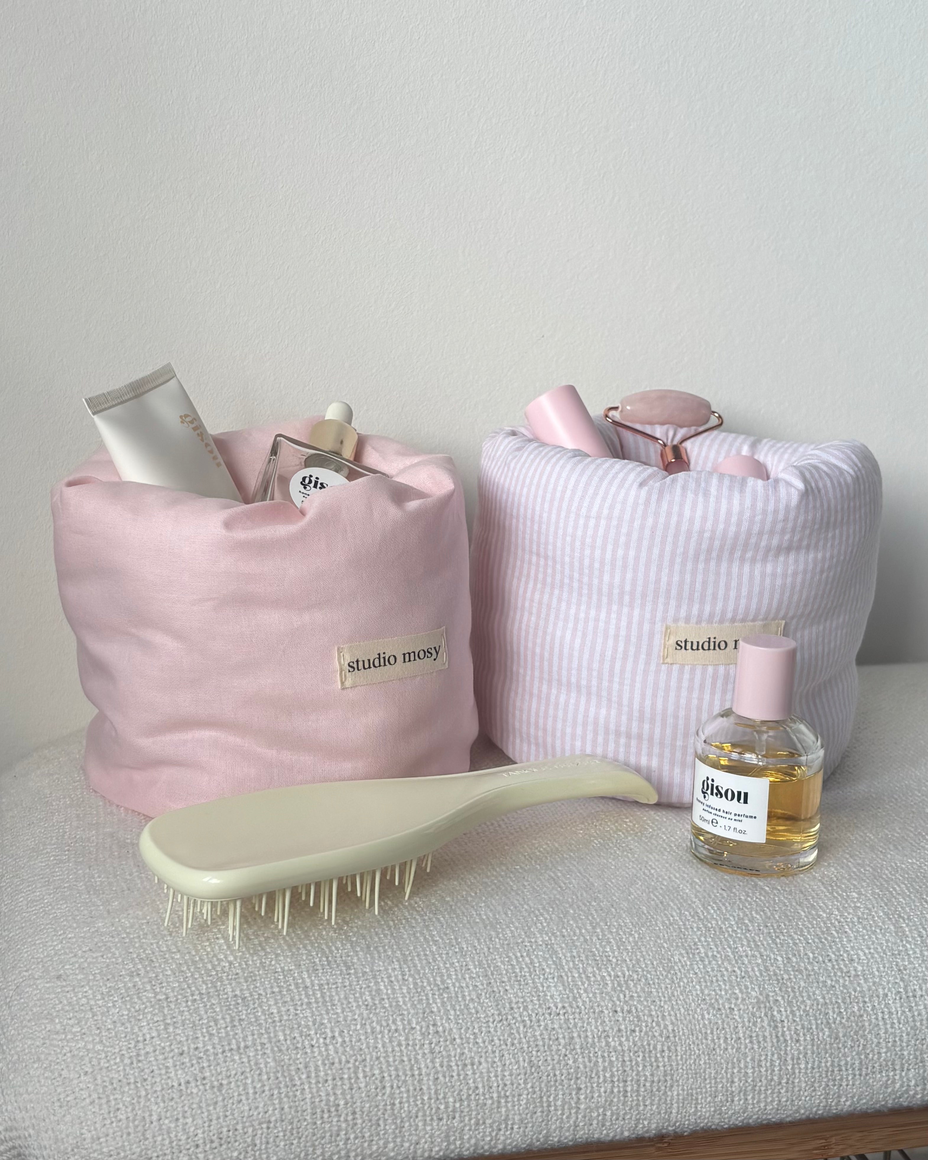 Rosy soft mandje